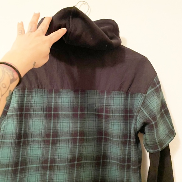 Zara kids green and black plaid button down hoodie shirt size 13-14 - Picture 6 of 9